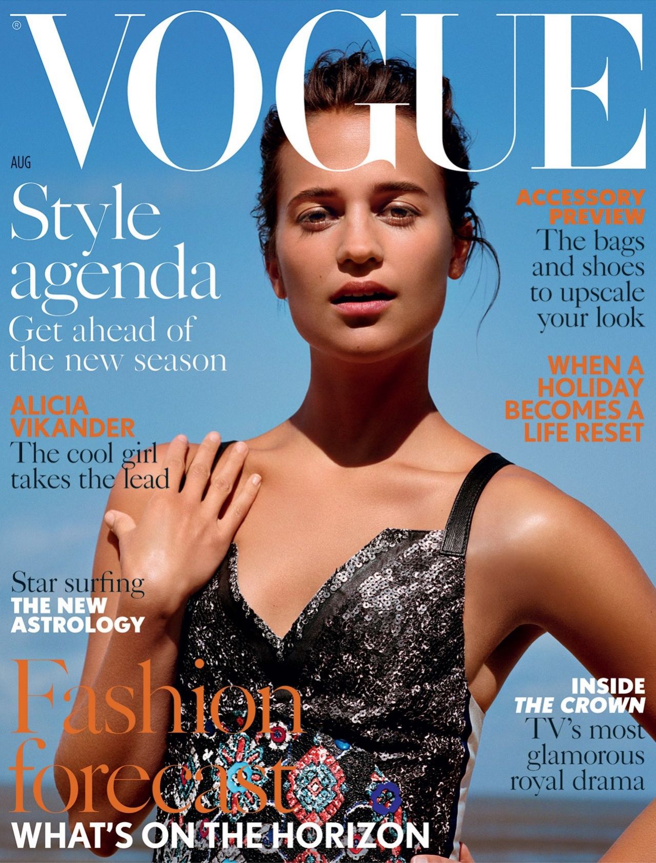 alicia-vikander-vogue-uk-august-2016-cover-and-photos-2